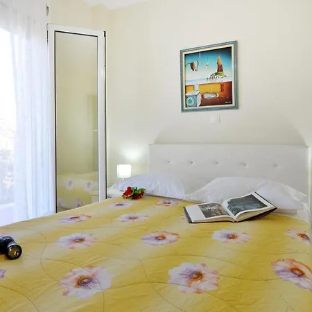 Alexandras Forest View Apartman *